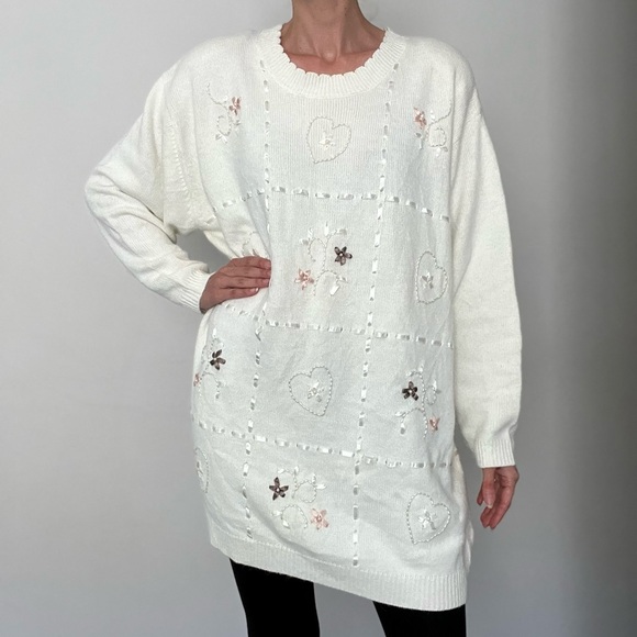 NWT Vintage Embellished White Sweater - Picture 1 of 10